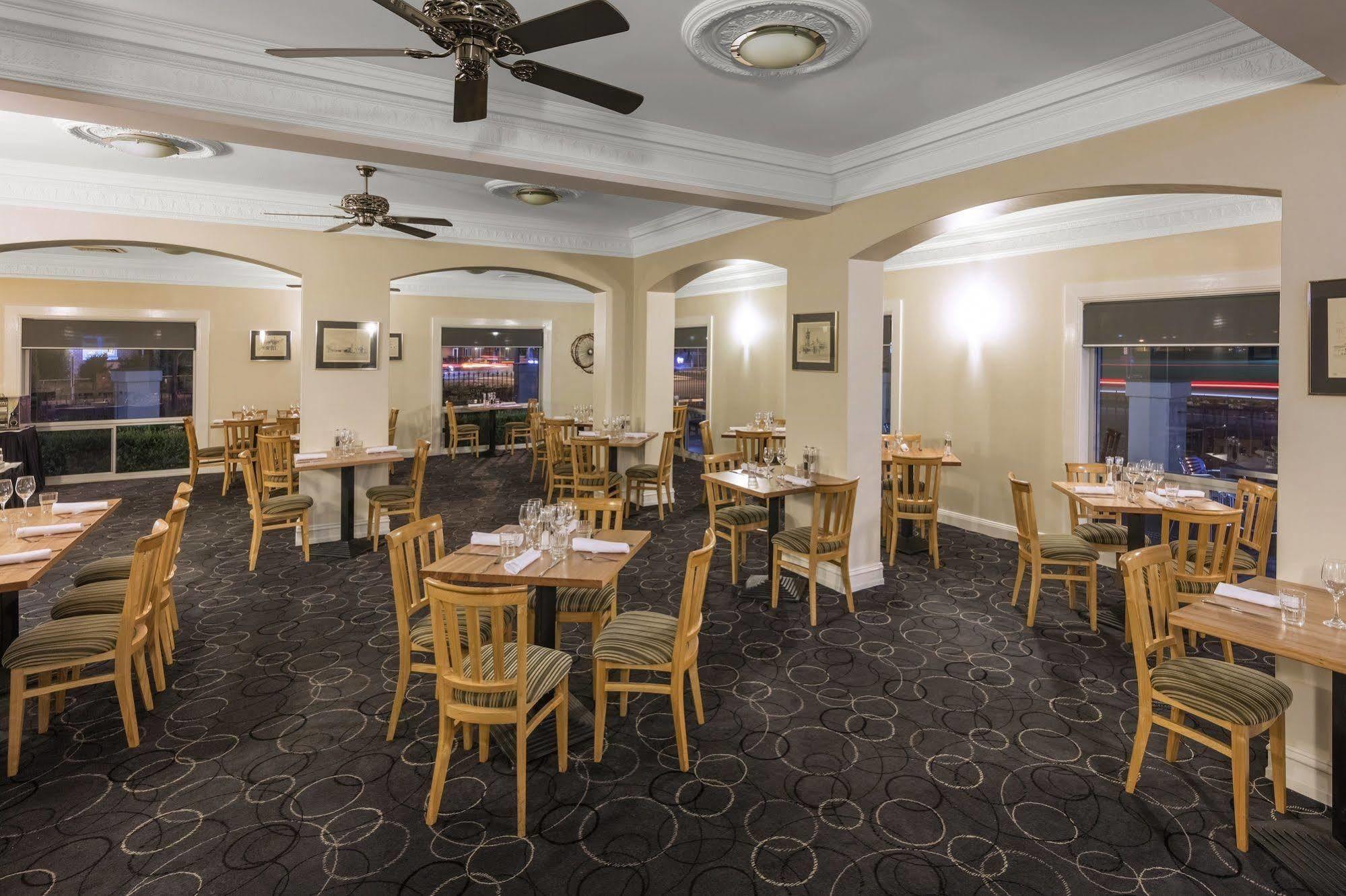 Mercure Wagga Wagga Exterior foto